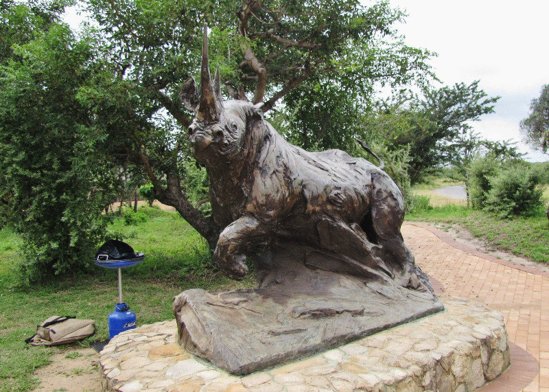 1403-310 iMfolozi Game Reserve--Rhino Bronze Statue at Centenary Center