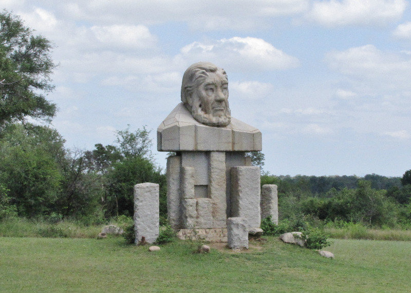 1403-437 Paul Kruger Statue at Paul Kruger Gate