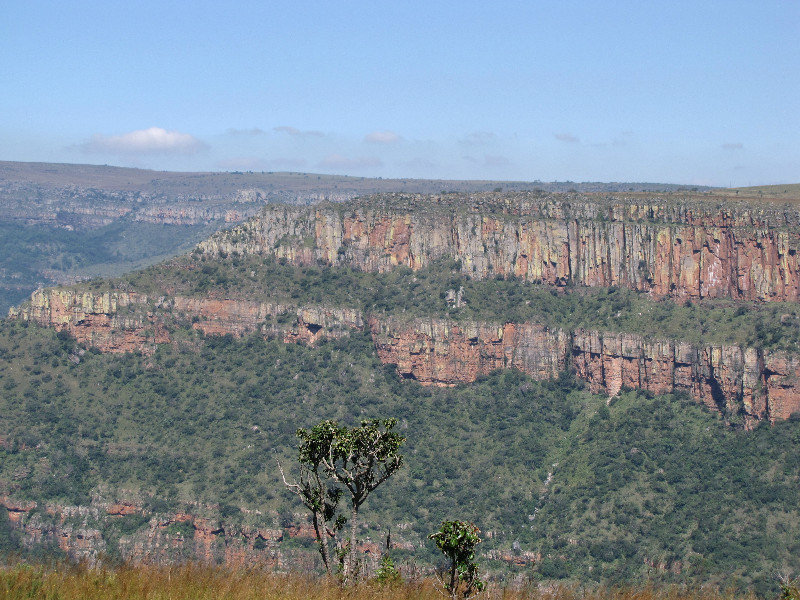 1403-449 Another view of the Blyde River Canyon
