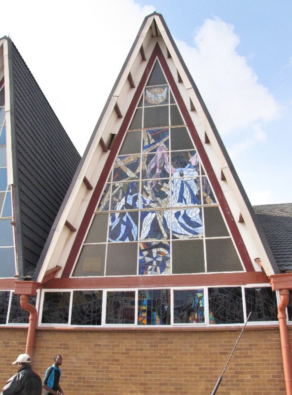 1403-582 Regina Mundi Catholic Church in Soweto