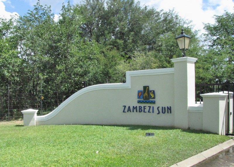 1403-600 The entrance to the Zambezi Sun, out hotel for the next 3 nights