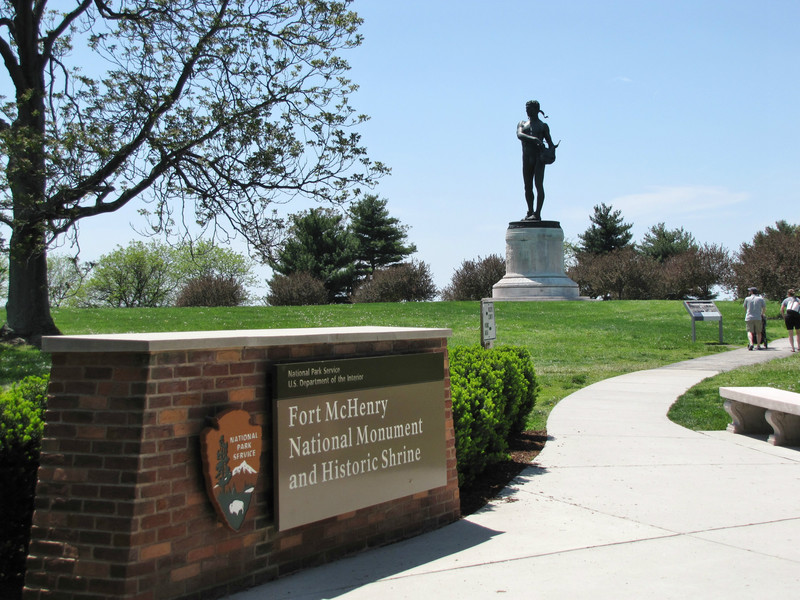 1405-05 Entrance to Fort McHenry National Monument