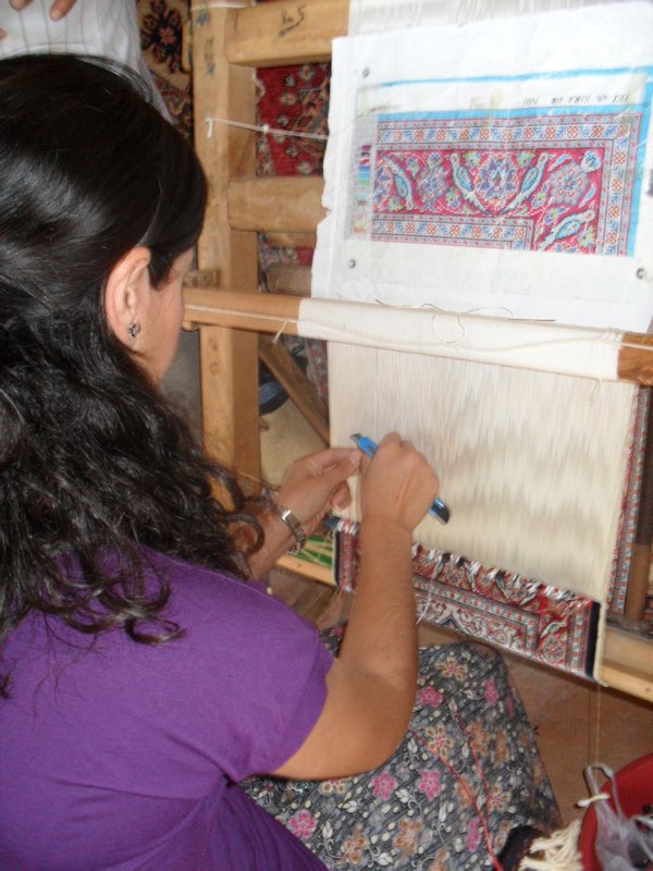 Silk on Silk carpet being made