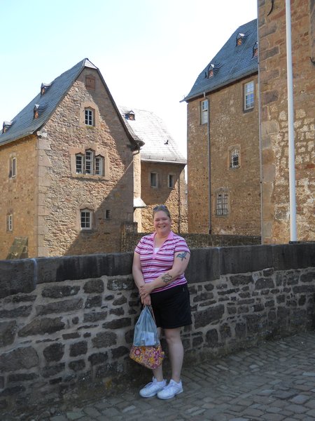 Mom and the castle in Steinau