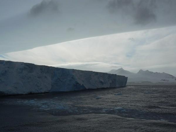 Tabular iceberg at Hope Bay