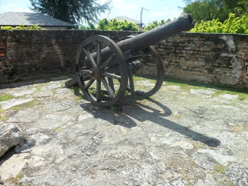 Cannon at Fort Cornwallis