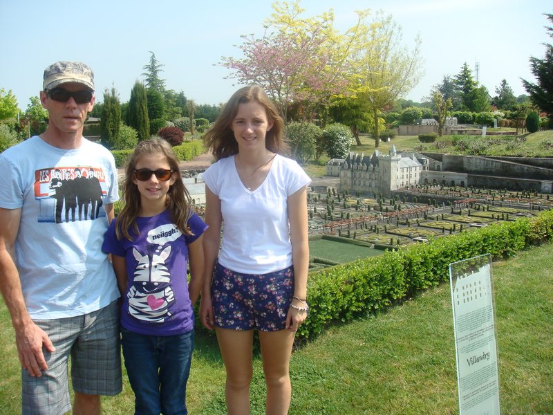 Dad, Sophia and Me in front of the Villandry