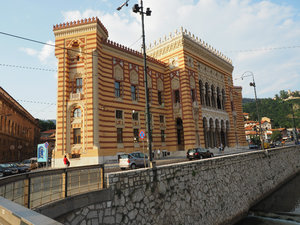 Town hall nor nat. Librairy Sarajevo