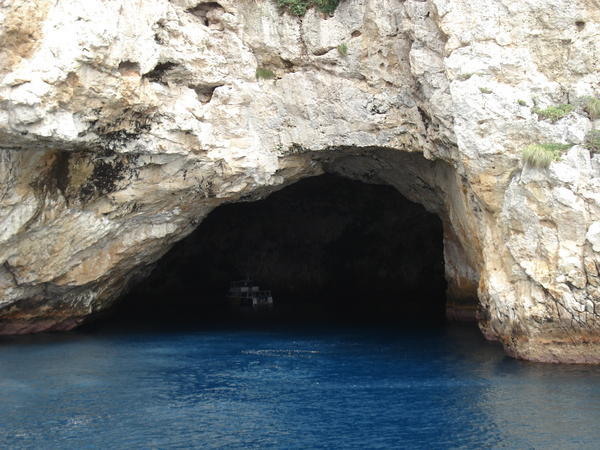 Rikoriko cave