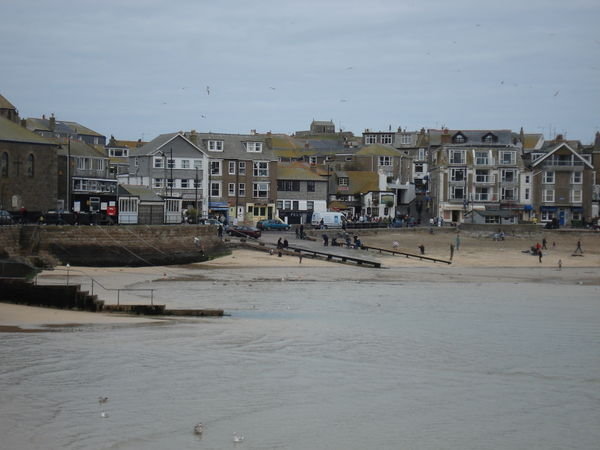 Beautiful and colourful St Ives