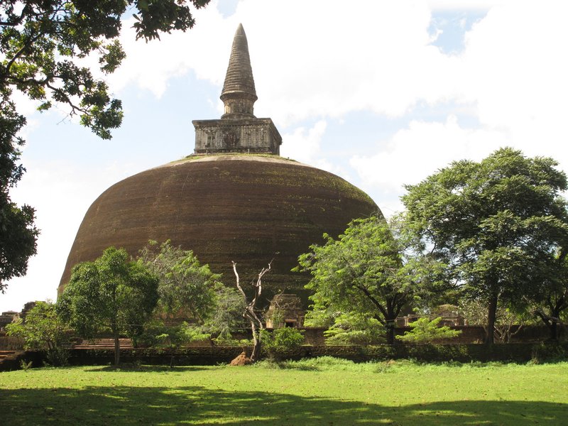 Polonnaruwa - Rankot Vihara