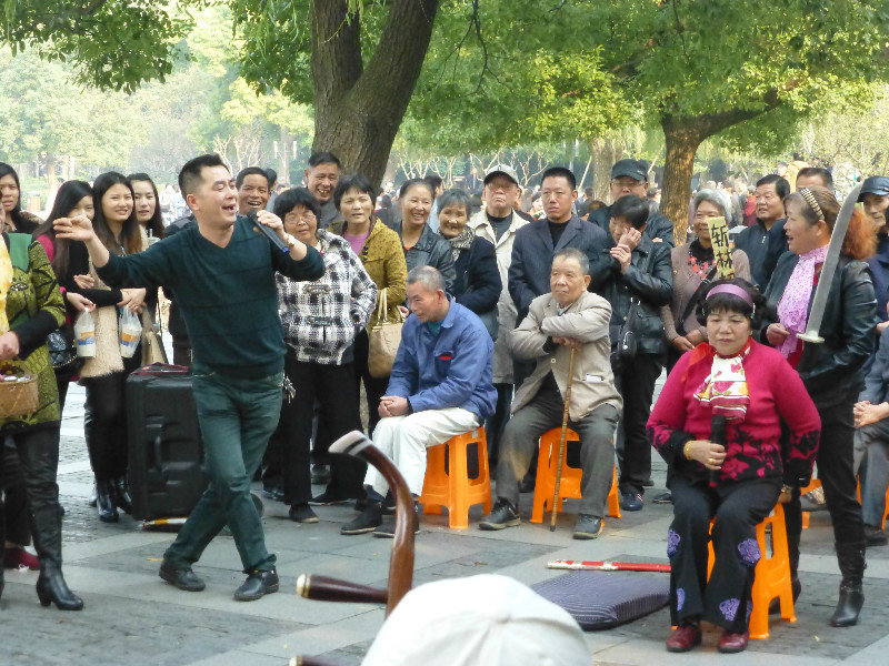 informal Peking Opera performance