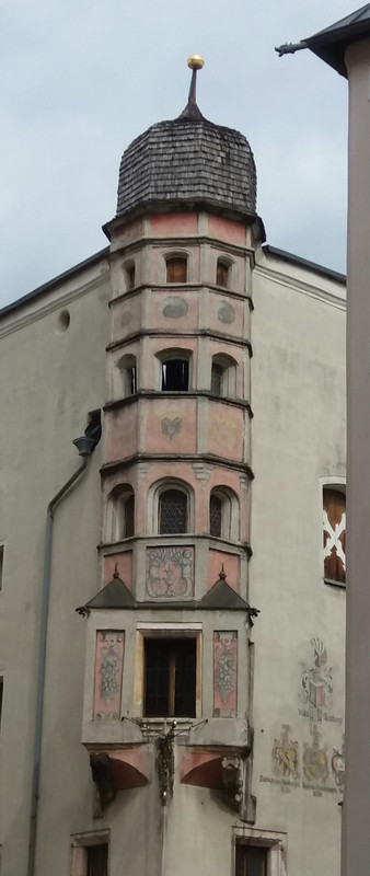 In interesting corner tower in Rattenberg