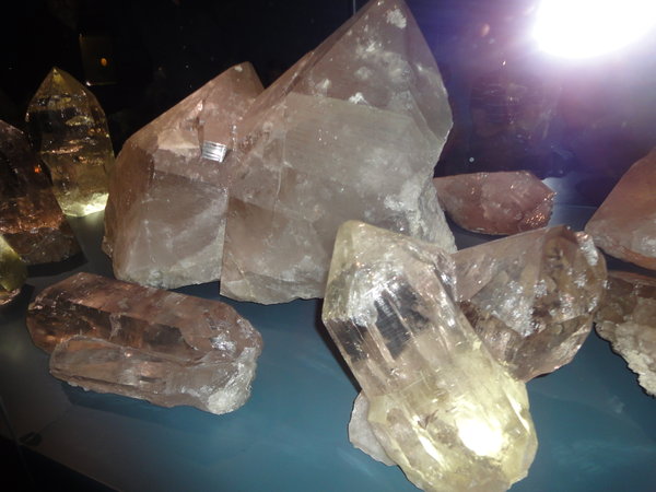 Huge quartz crystals