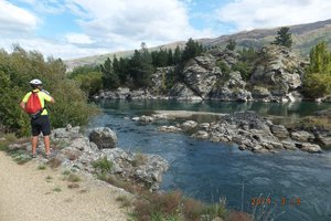 The rocky Clutha River