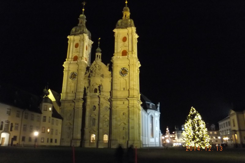 St Gallen's cathedral and Christmas tree