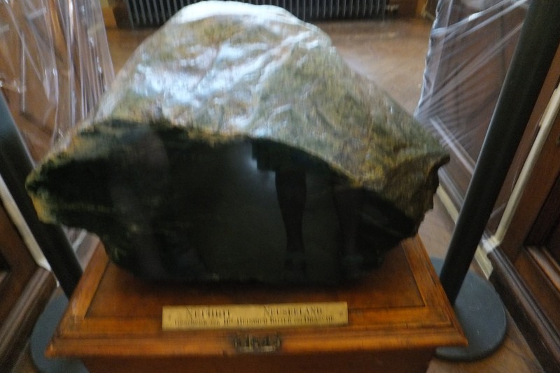 A sample of New Zealand pounamu (nephrite)