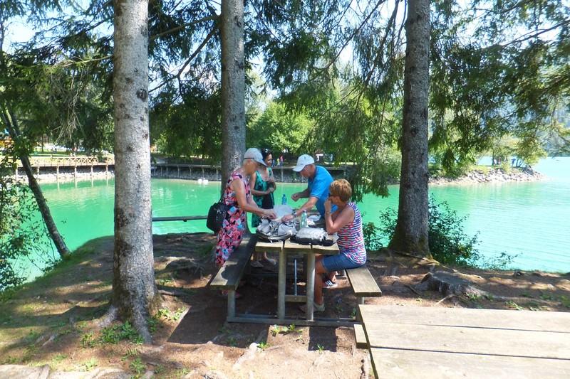 A picnic at Lago di Barcis