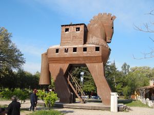 Troy - Trojan Horse