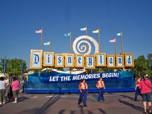 Disneyland Day 1 126