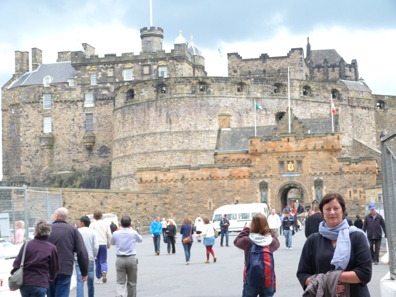 Janine at Edinburgh castle just before the thunder storm