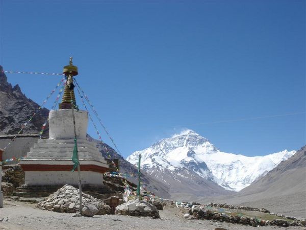 Rongbuk monastery and Everest