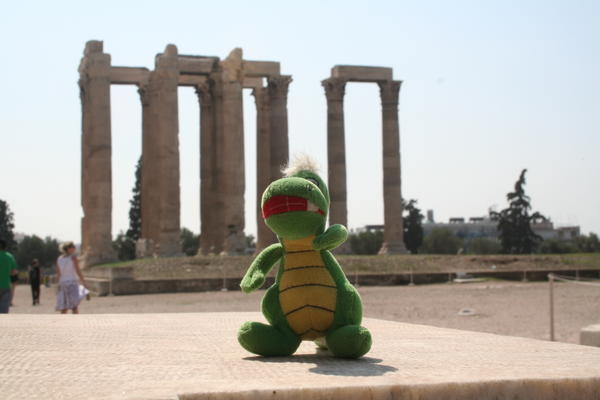 Maurice in front of Temple of Zeus