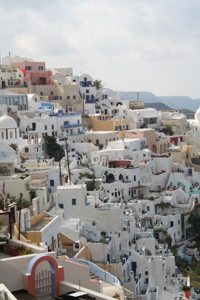 First view of Fira