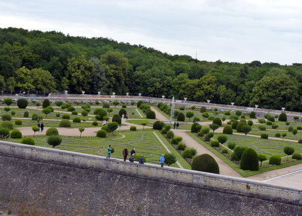 Gardens outside Chenonceau