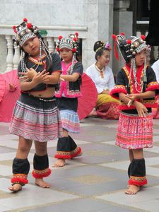 Dancers at Doi Suthep