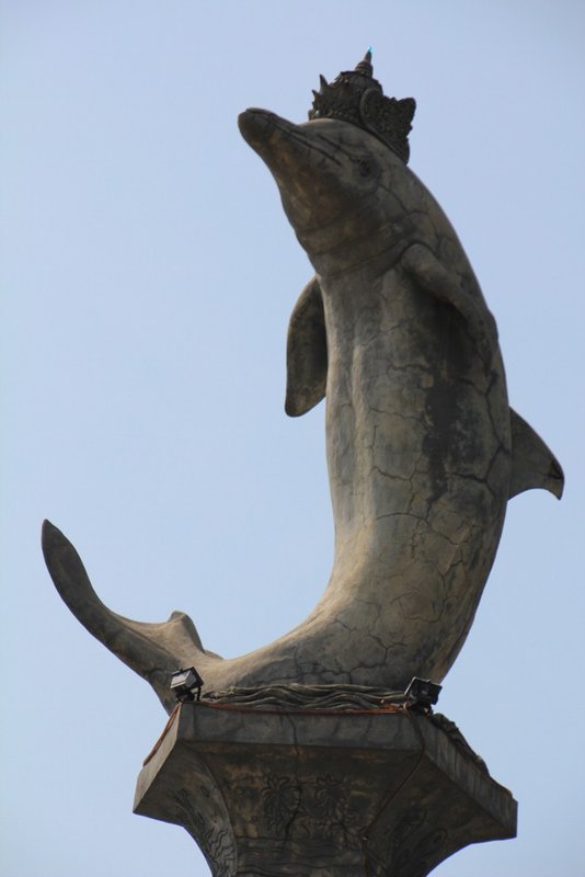 Lovina's Dolphin Statue
