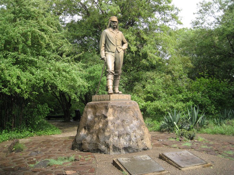 Dr. Livingstone's statue