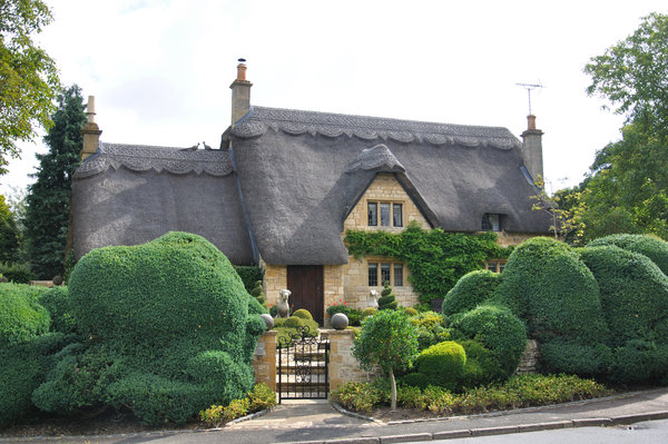 Another Chipping Campden thatched house