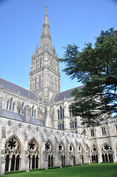 Salisbury Cathedral cloister and spire