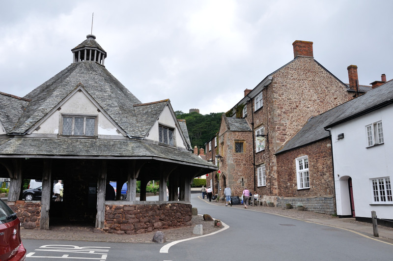 Dunster - Yarn and cloth market