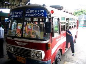 mein Bus von Chiang Rai an die Grenze