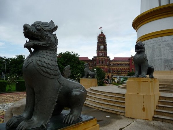 Maha Bandoola Garden in Yangon
