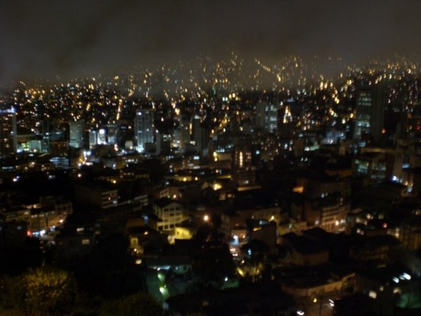 La Paz by night