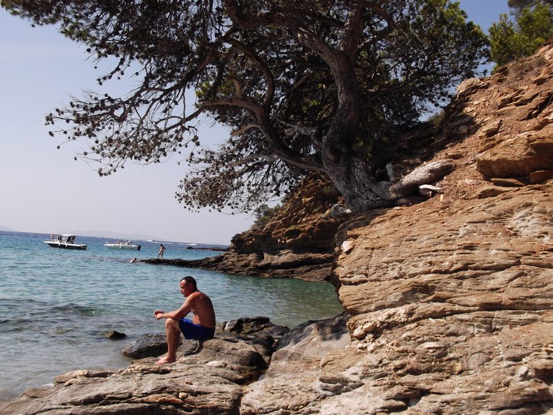secluded beach in the coves (10)