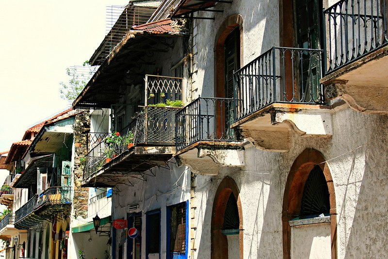 Casco Viejo Balconies