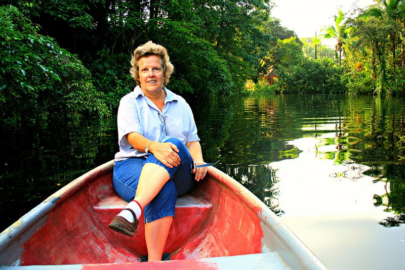 Tortuguero Canoe Ride