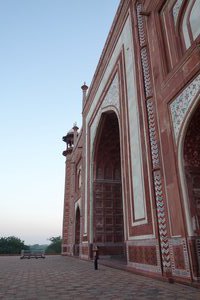 The Side Building of The Taj
