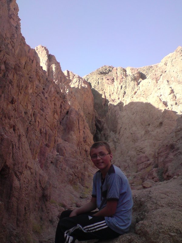 egy_joe in canyon