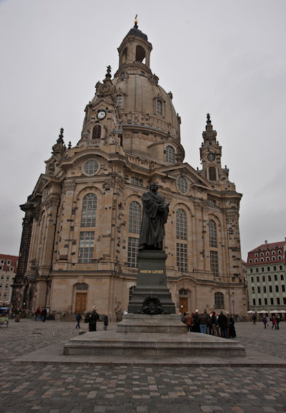 Martin Luther statue, Dresden Cathedral