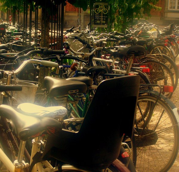 Bikes, Kopenhavn H Train Station