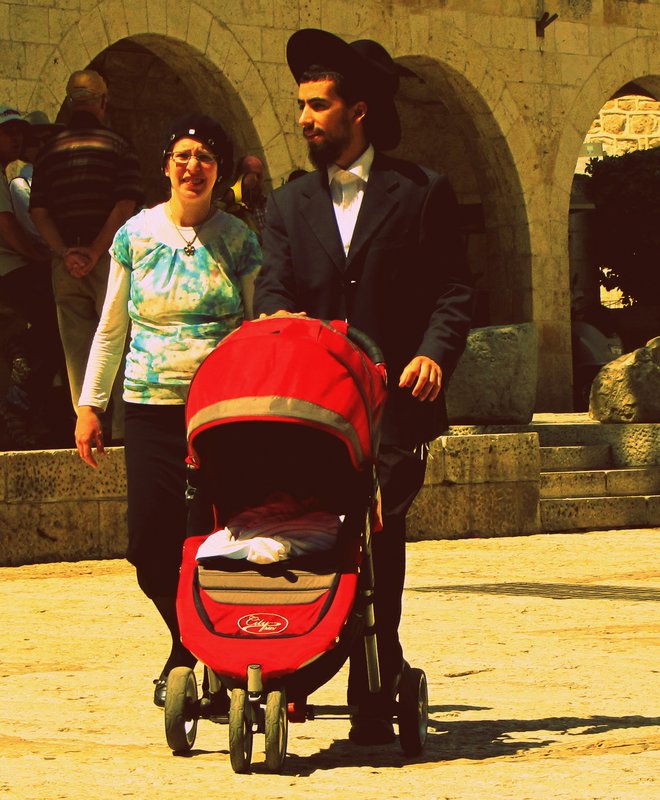 family in the Old City.