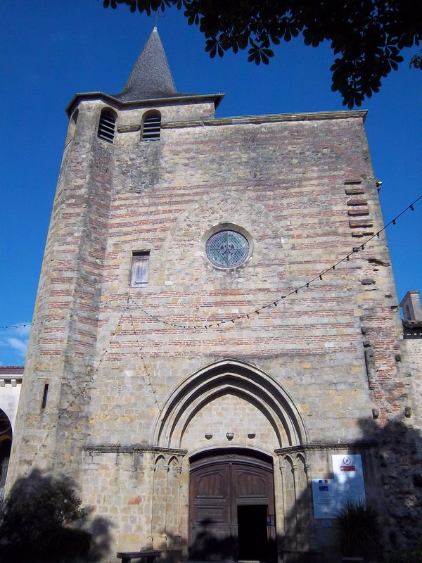 Cathedral in Aire-sur-L'Adour