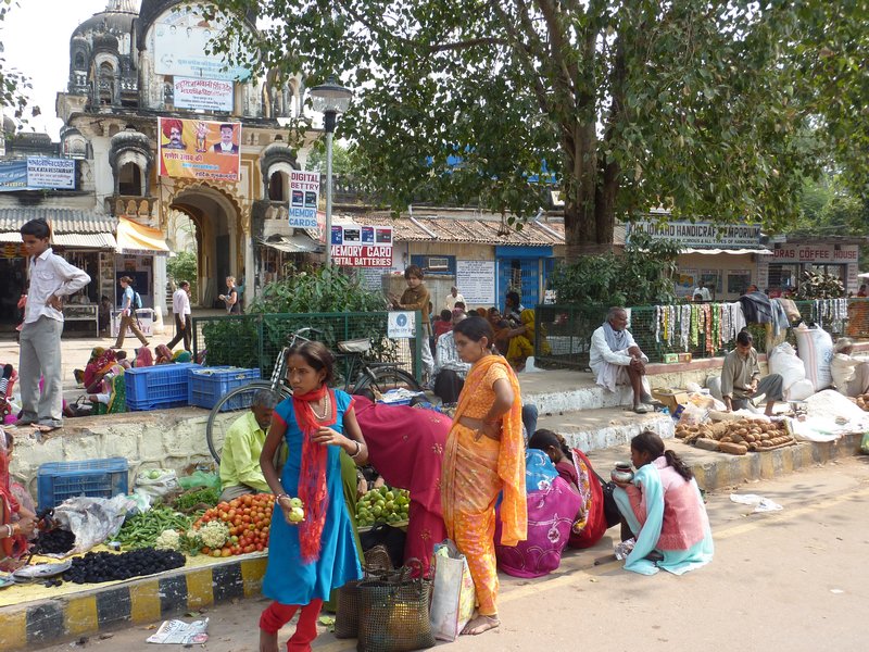 Street scene Khajuraho