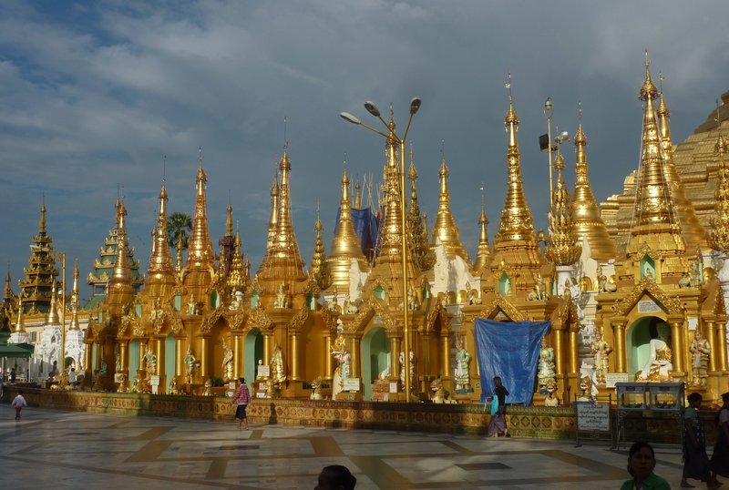 The Buddas Circling the Majestic Shwedagon Paya