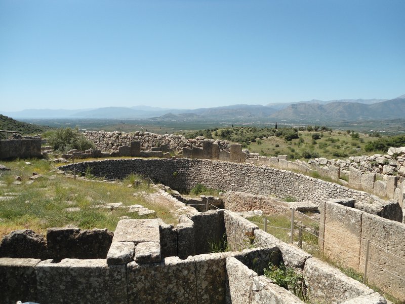 The cemetery of the royal tombs from the 16th c. BC at Mycenae